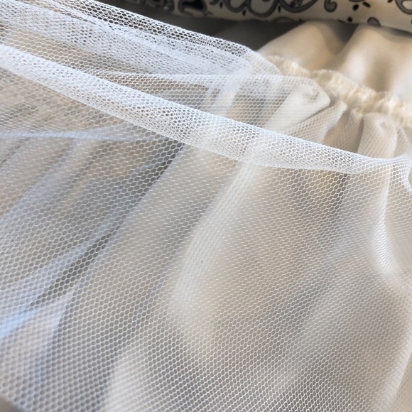 Arden B. 100% Silk Black and White Print Waisted Gathered Spaghetti Strap Dress - Picture 13 of 13